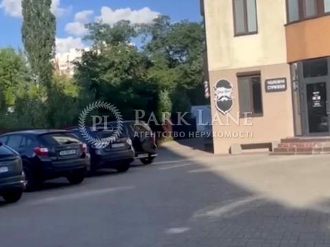 комерційна за адресою Київ, Польова вул., 63-65