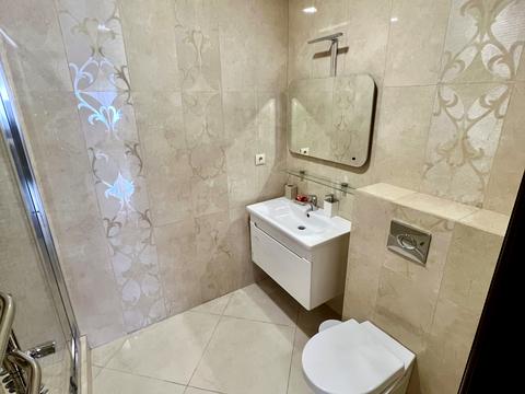 квартира по адресу Героев Майдана ул., 2