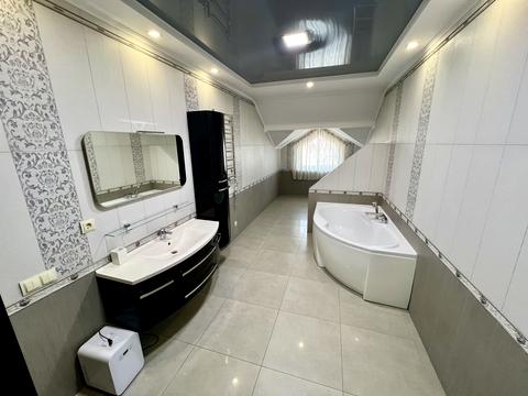 квартира по адресу Героев Майдана ул., 2