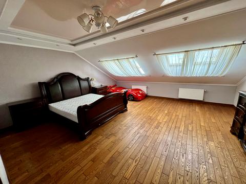 квартира по адресу Героев Майдана ул., 2