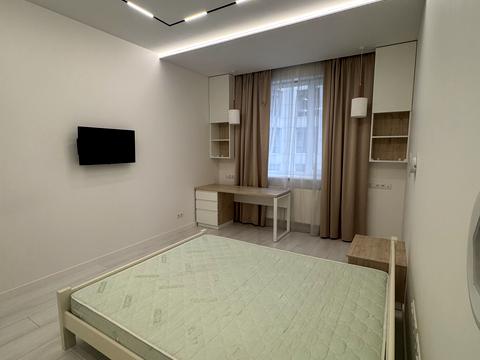 квартира за адресою Андрія Верхогляда вул. (Михайла Драгомирова), 14-А