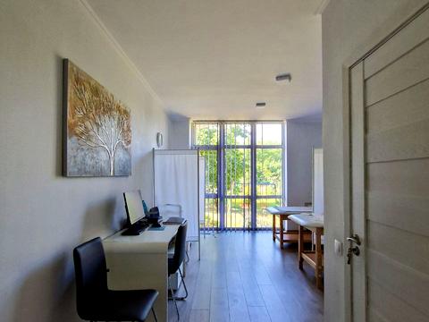 комерційна за адресою Київська, 169