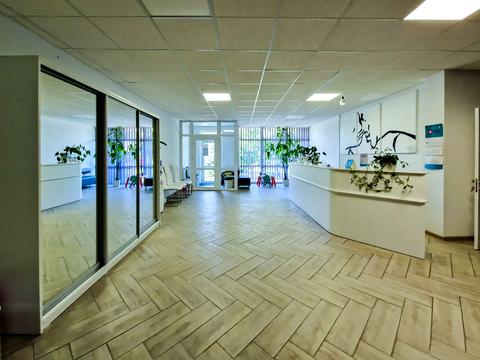 комерційна за адресою Київська, 169