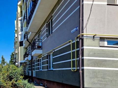 комерційна за адресою Київська, 169