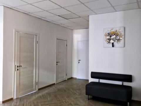 комерційна за адресою Київська, 169