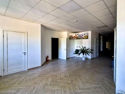 комерційна за адресою Київська, 169