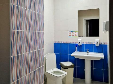 комерційна за адресою Київська, 169