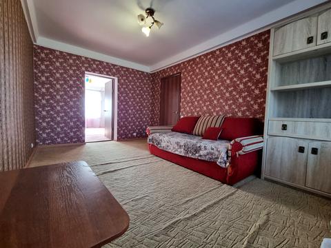 квартира за адресою Зодчих вул., 28