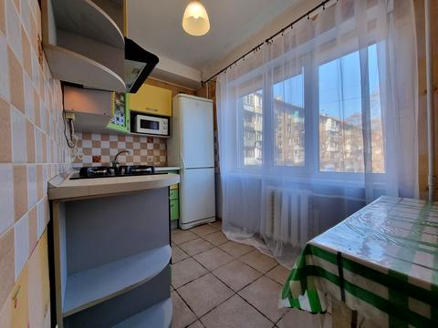 квартира за адресою Зодчих вул., 28