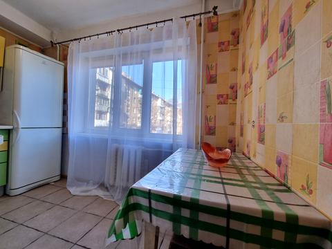 квартира за адресою Зодчих вул., 28