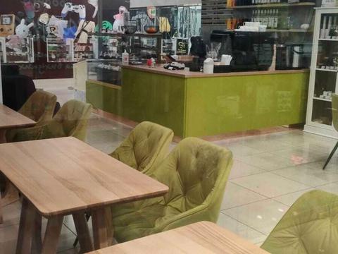 коммерческая по адресу Героев просп., 4