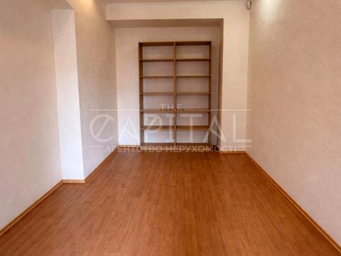 квартира за адресою Шота Руставелі вул., 17