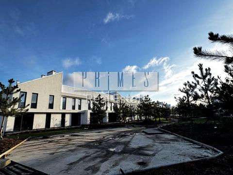 будинок за адресою Світанкова вул.