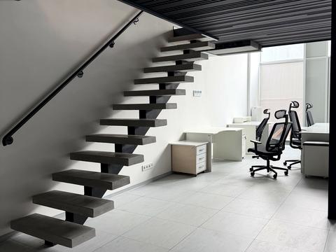 комерційна за адресою Картамишевська вул., 9б