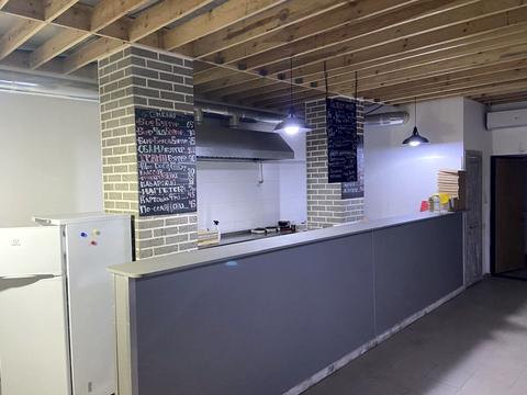 комерційна за адресою Владислава Бувалкіна вул. (Бочарова Генерала), 15