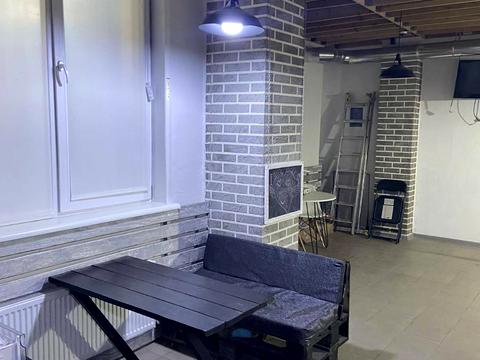 комерційна за адресою Владислава Бувалкіна вул. (Бочарова Генерала), 15