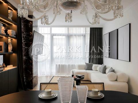 квартира за адресою Андрія Верхогляда вул. (Михайла Драгомирова), 19-Б