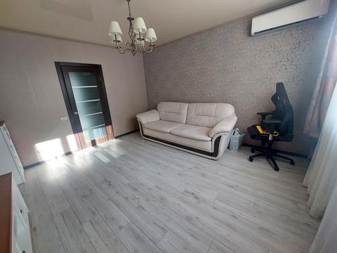 квартира за адресою Архітектора Старова вул., 14-А