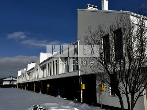 будинок за адресою Світанкова вул.