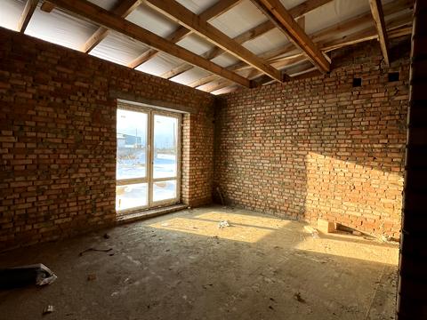 будинок за адресою Карьєрная