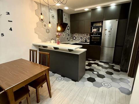 квартира по адресу Софии Русовой ул., 5