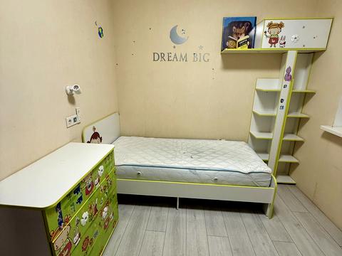 квартира по адресу Софии Русовой ул., 5