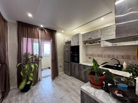 квартира за адресою Захисників України вул. (1-го Травня), 40