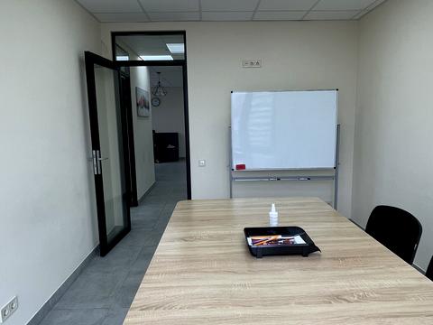 коммерческая по адресу Академика Заболотного ул., 1-А