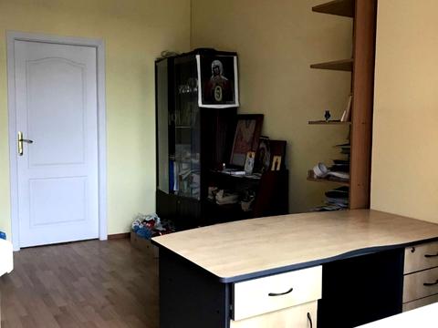 комерційна за адресою Михайла Коцюбинського вул., 1