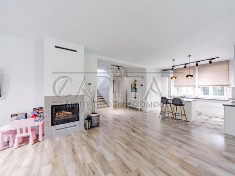 будинок за адресою вул. Садова, 1