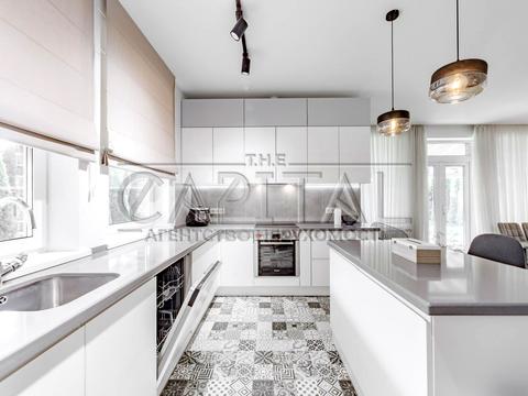 будинок за адресою вул. Садова, 1