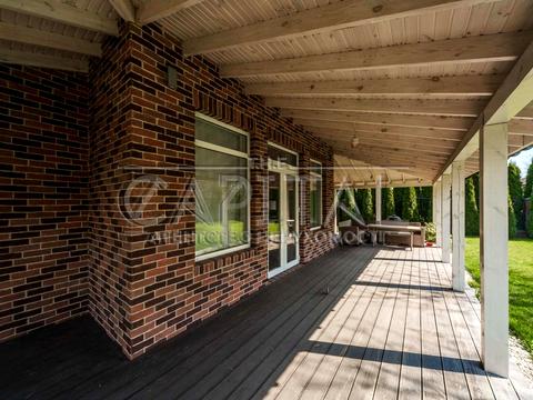 будинок за адресою вул. Садова, 1