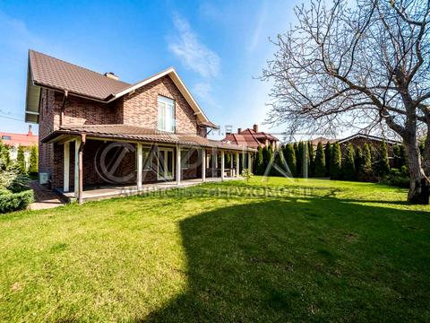 будинок за адресою вул. Садова, 1