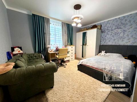 квартира по адресу Единства ул., 4