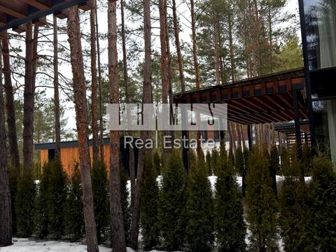 будинок за адресою с. Лебедівка, Набережна вул.