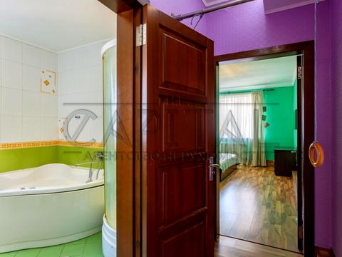 квартира за адресою Анни Ахматової вул., 13