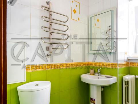 квартира за адресою Анни Ахматової вул., 13