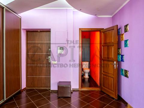 квартира за адресою Анни Ахматової вул., 13