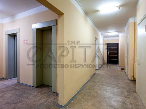 квартира за адресою Анни Ахматової вул., 13