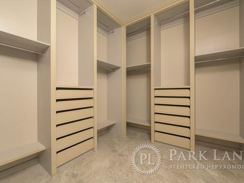 коммерческая по адресу Локомотивная ул., 21