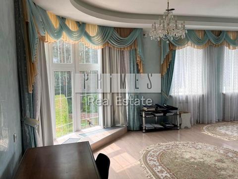 дом по адресу Центральна