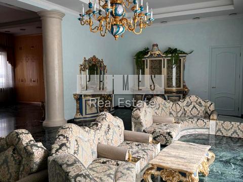 дом по адресу Центральна