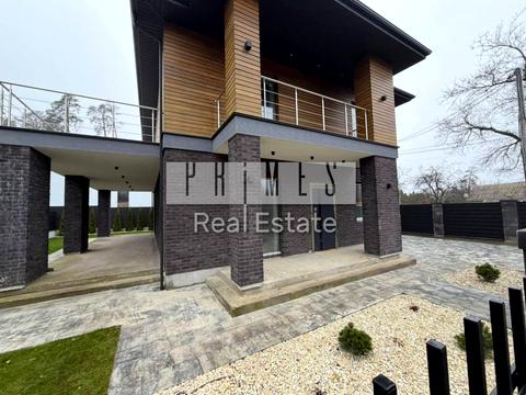 будинок за адресою Михайла Чалого вул.