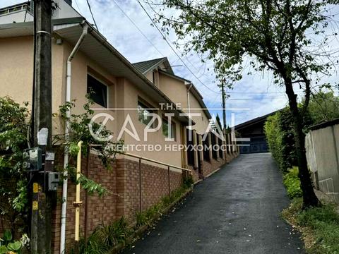 будинок за адресою Добрий Шлях вул.