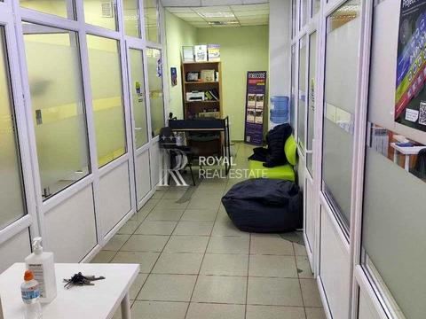 комерційна за адресою Академіка Глушкова просп., 31