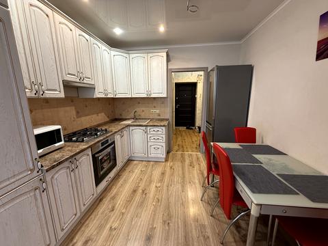 квартира за адресою Боголюбова вул., 13