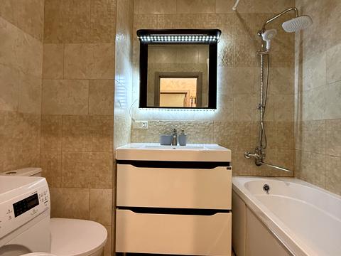 квартира за адресою Боголюбова вул., 13