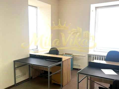 комерційна за адресою Київ, Олеся Гончара вул., 37-А