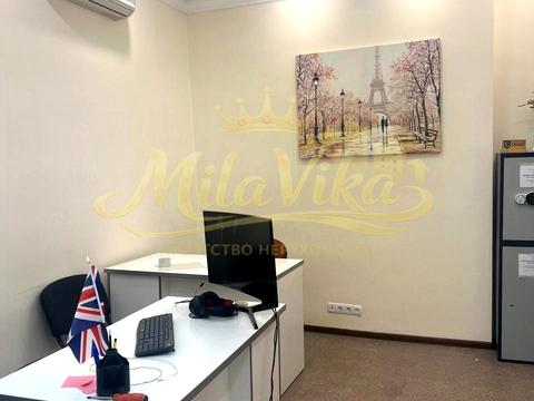 комерційна за адресою Київ, Олеся Гончара вул., 37-А