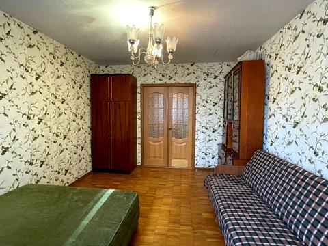 квартира по адресу Ревуцкого ул., 19/1